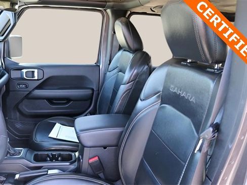 Used 2022 Jeep Wrangler Unlimited Sahara image 11