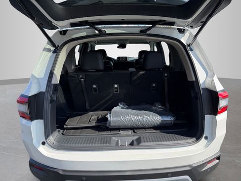 New 2025 Honda Pilot EX-L image 8