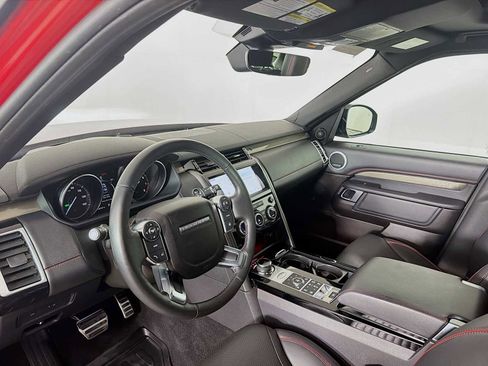 Used 2017 Land Rover Discovery HSE Luxury AWD/4WD image 9