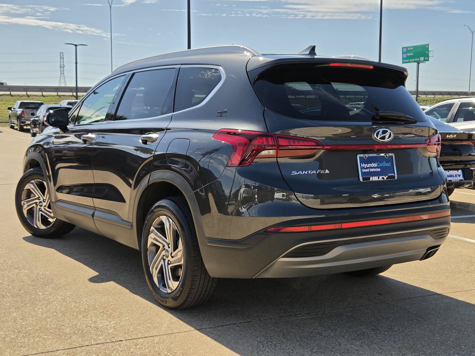 Certified 2023 Hyundai Santa Fe SEL FWD image 3