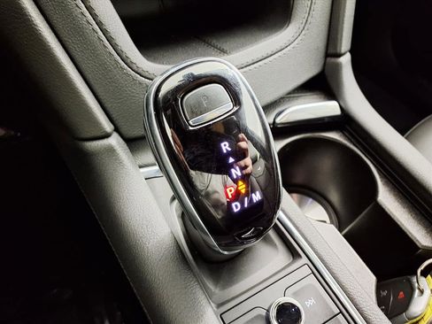 Certified 2021 Cadillac XT5 Premium Luxury image 21