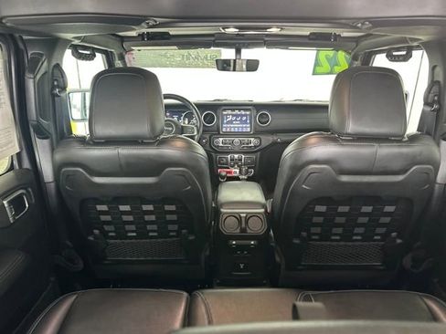 Used 2022 Jeep Wrangler Unlimited Rubicon 4xe w/ Cold Weather Group AWD/4WD image 7