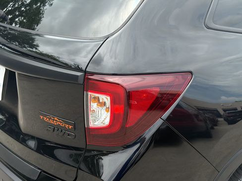 Certified 2023 Honda Passport TrailSport image 28