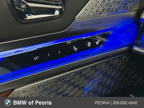 Used 2024 BMW 760i xDrive w/ Executive Package image 18