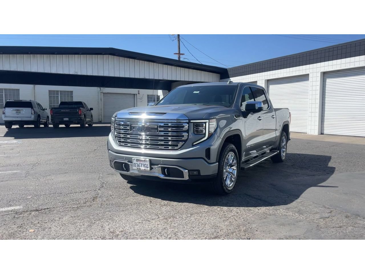 Used 2025 GMC Sierra 1500 Denali w/ Technology Package AWD/4WD image 6