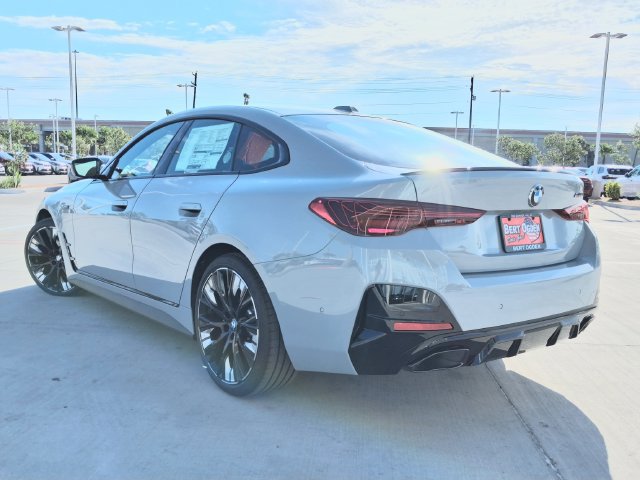 New 2027 BMW M440i w/ Premium Package RWD image 5