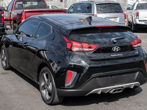Used 2020 Hyundai Veloster 2.0 FWD image 7