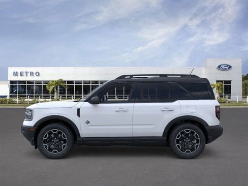 New 2025 Ford Bronco Sport Outer Banks image 3