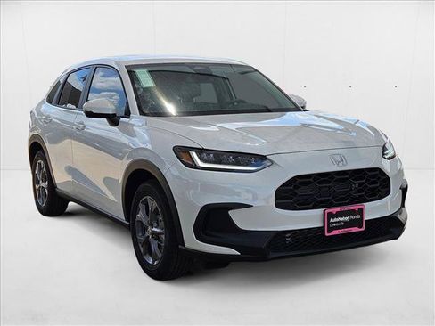 New 2026 Honda HR-V LX image 7