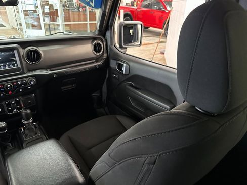 Certified 2023 Jeep Wrangler Sport S image 11