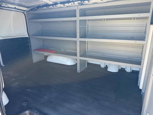 Used 2022 Chevrolet Express 2500 w/ Driver Convenience Package RWD image 10