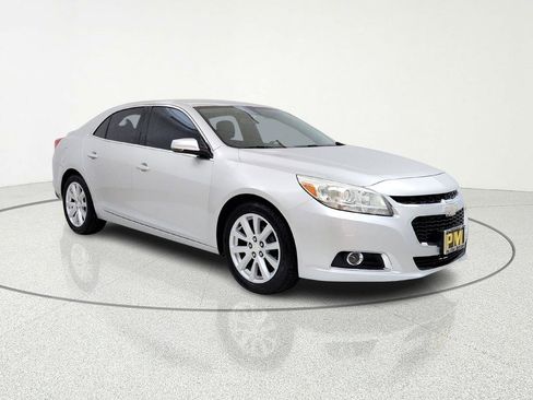Used 2015 Chevrolet Malibu LT FWD image 1