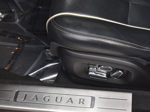 Used 2013 Jaguar XJ L Supercharged image 21
