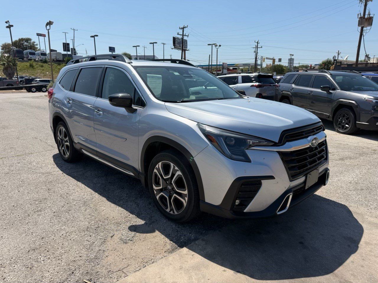 Used 2025 Subaru Ascent Touring AWD/4WD image 6