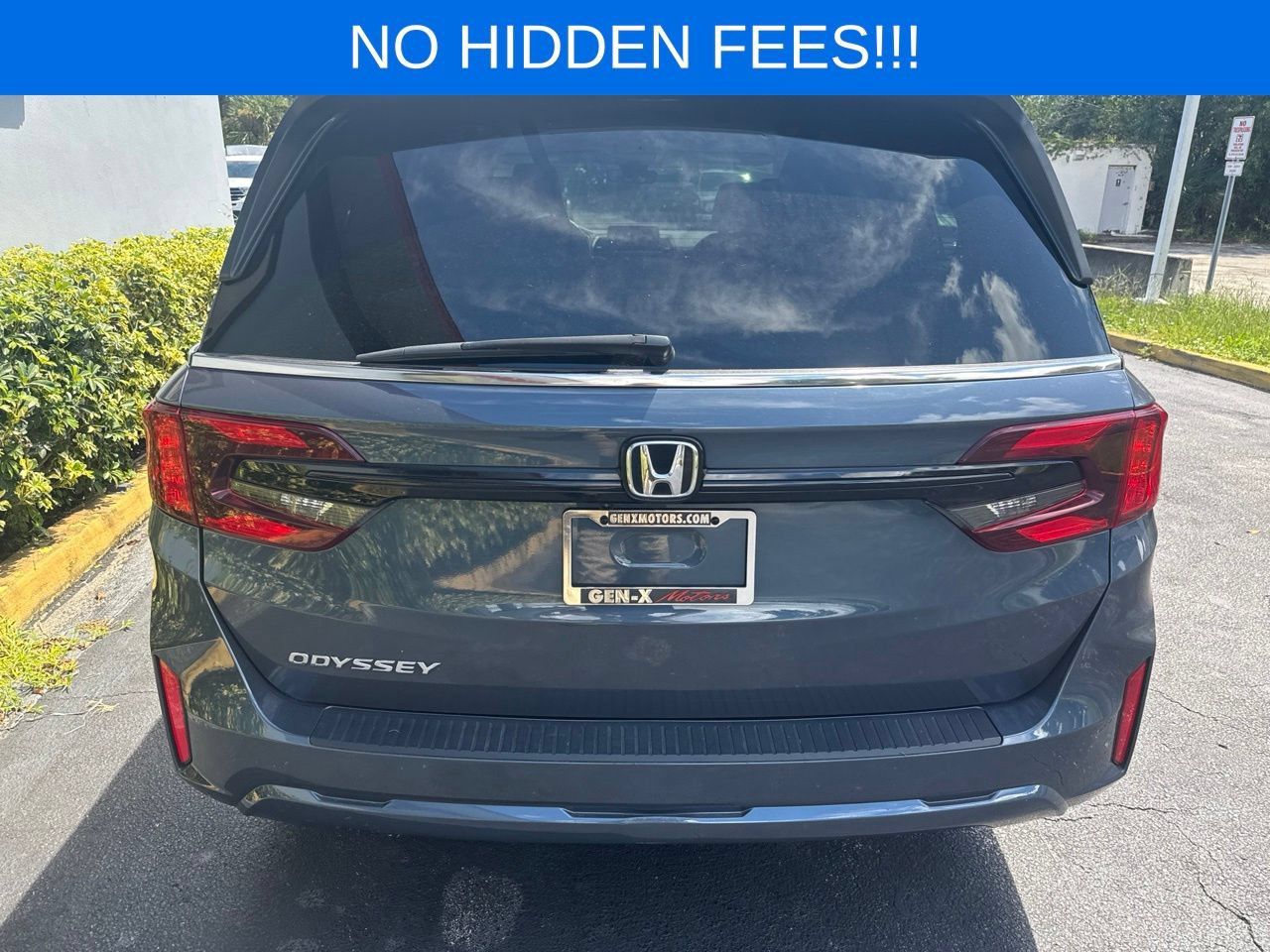 Used 2025 Honda Odyssey EX-L image 5
