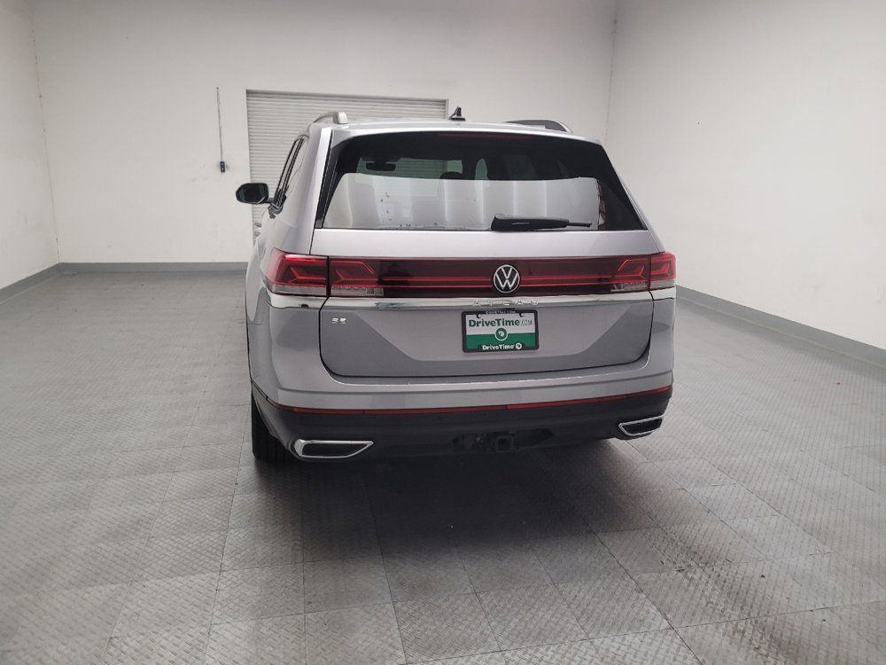 Used 2024 Volkswagen Atlas SE FWD image 6
