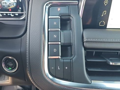 Used 2024 GMC Yukon SLT image 21