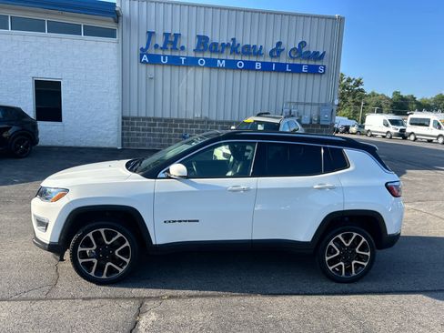 Used 2018 Jeep Compass Limited w/ Navigation Group AWD/4WD image 8