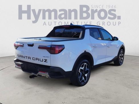 Used 2023 Hyundai Santa Cruz Limited image 3