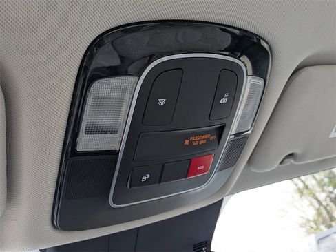 Certified 2025 Hyundai Sonata SEL image 19