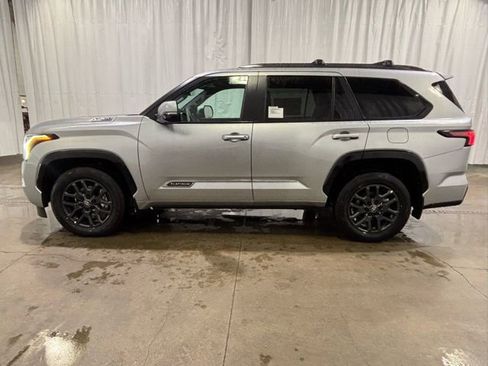New 2026 Toyota Sequoia Platinum AWD/4WD image 6