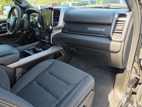 Used 2025 RAM 1500 Big Horn AWD/4WD image 18