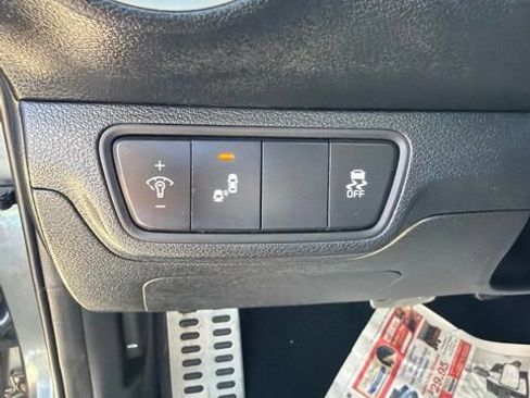 Used 2024 Kia Forte GT-Line w/ GT-Line Premium Package FWD image 11