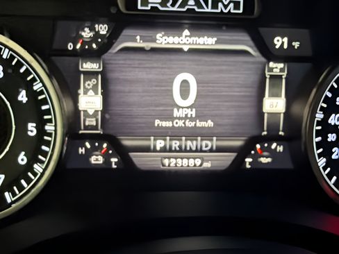 Used 2020 RAM 1500 Big Horn AWD/4WD image 19