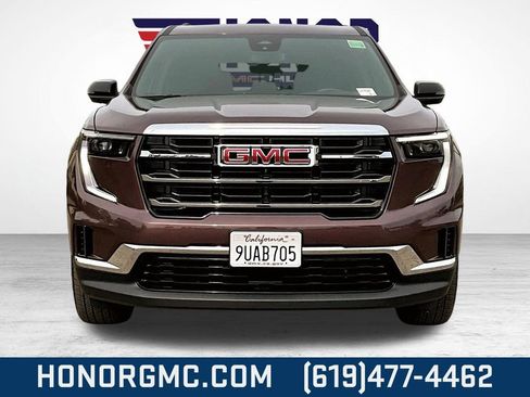 Used 2025 GMC Acadia Elevation image 2