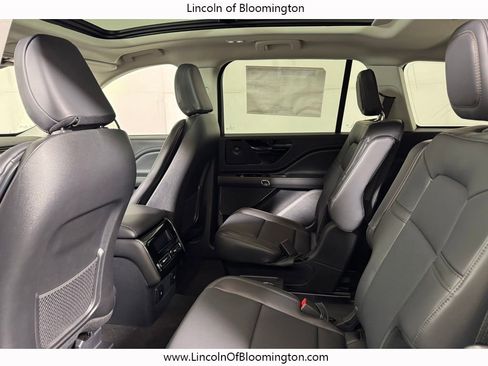 New 2026 Lincoln Aviator AWD image 47