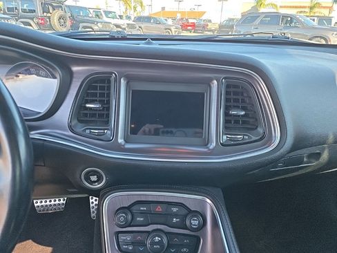 Used 2018 Dodge Challenger SXT w/ Blacktop Package image 13