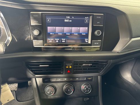 Used 2019 Volkswagen Jetta S w/ Driver Assistance Package image 15