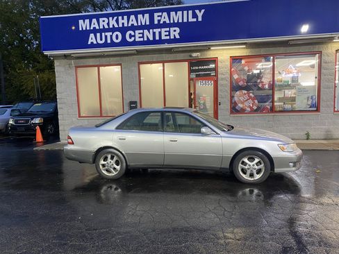 Used 2001 Lexus ES 330 image 4