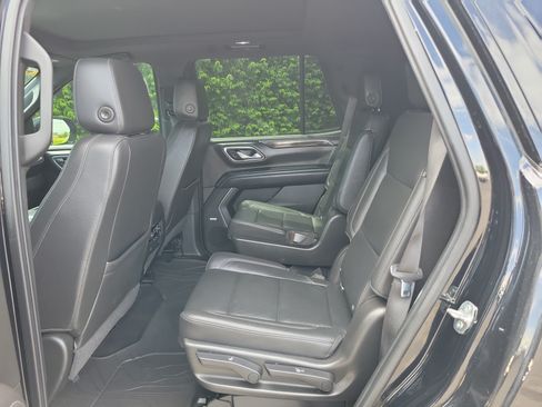 Used 2021 Chevrolet Tahoe LT w/ LT Signature Package AWD/4WD image 15