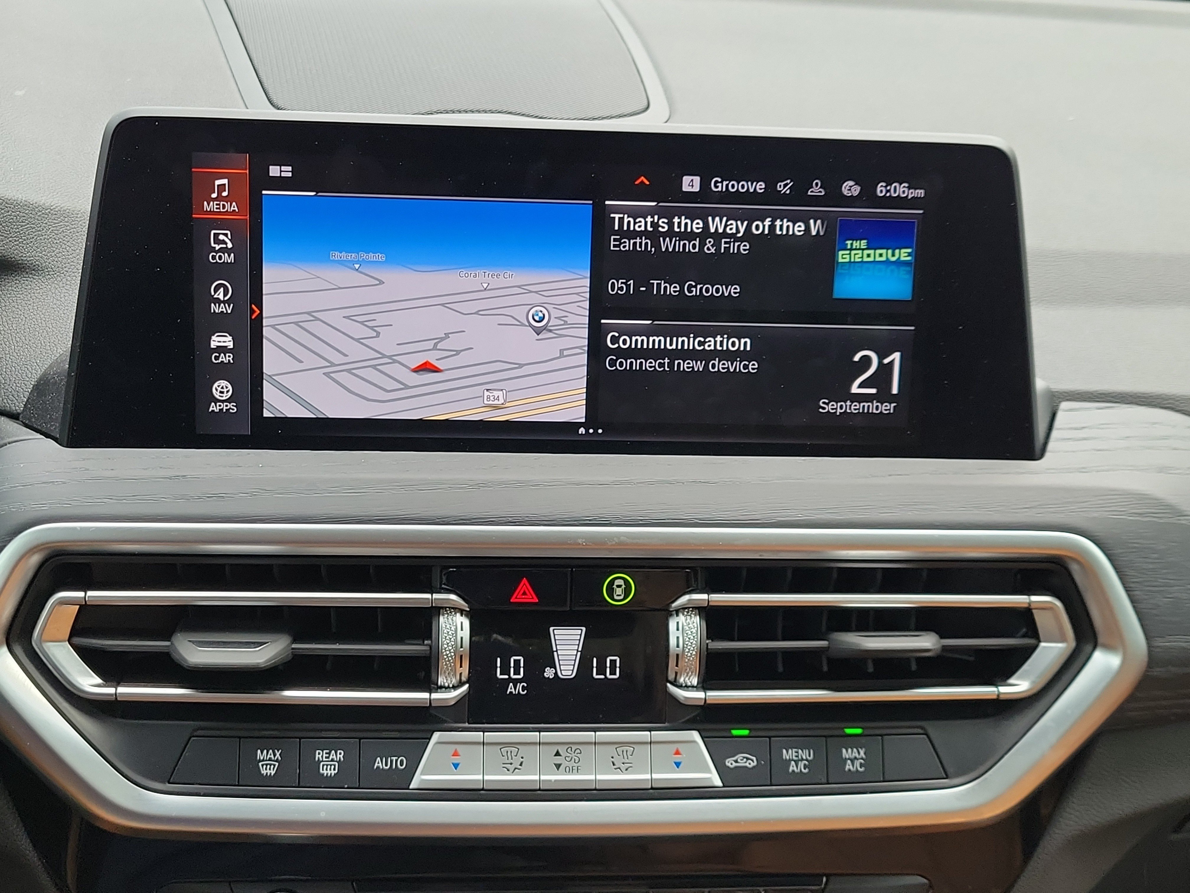 Certified 2024 BMW X3 sDrive30i w/ Convenience Package RWD image 21