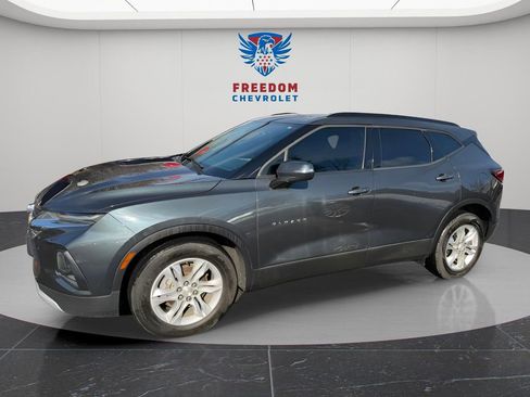 Used 2019 Chevrolet Blazer LT image 2