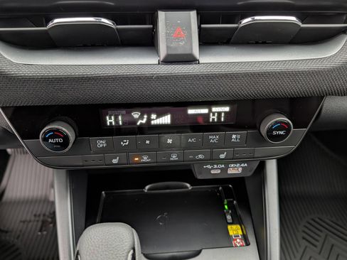 New 2026 Subaru Outback Limited image 14