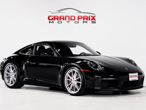 Used 2022 Porsche 911 Carrera 4S image 1