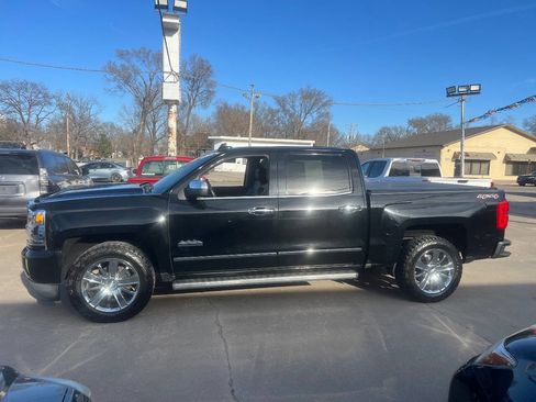 Used 2017 Chevrolet Silverado 1500 High Country image 7