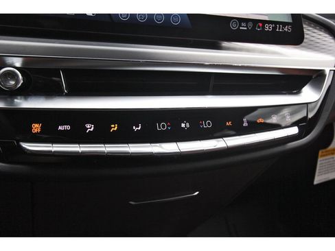 New 2027 Cadillac Lyriq Signature Luxury w/ Nappa Leather Package AWD/4WD image 19
