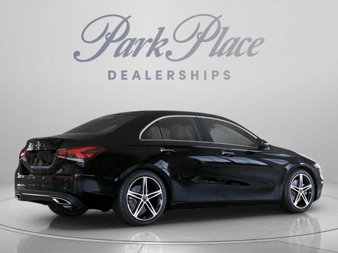 Used 2022 Mercedes-Benz A 220 image 23