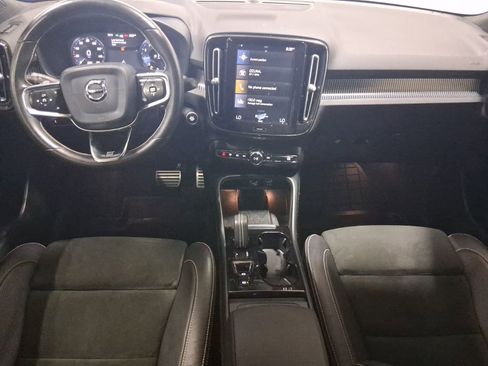 Used 2020 Volvo XC40 T5 R-Design w/ Protection Package Premier AWD/4WD image 21