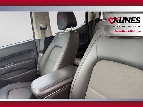 Used 2022 GMC Canyon AT4 AWD/4WD image 23