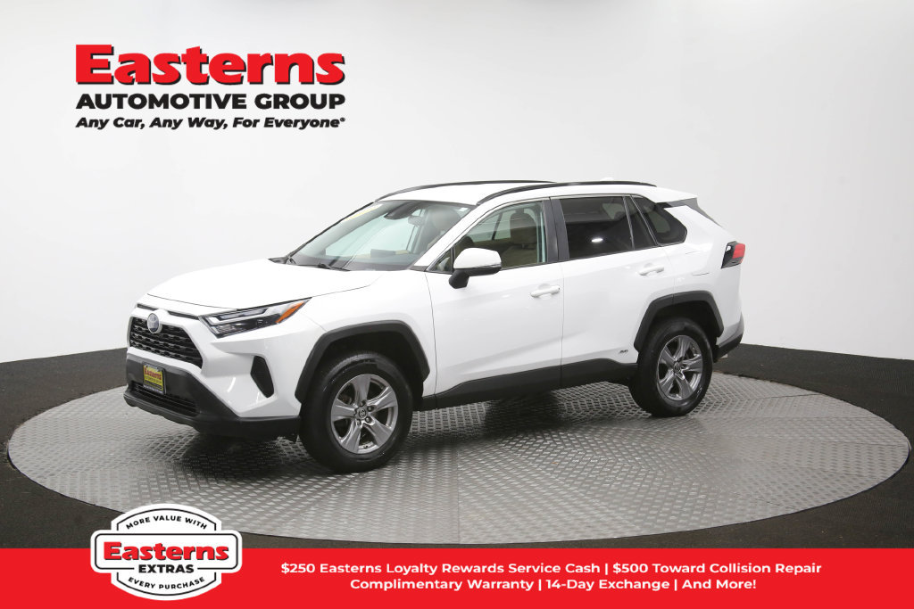 Used 2023 Toyota RAV4 LE AWD/4WD image 56