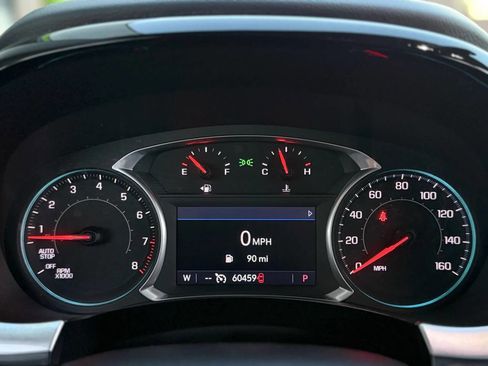 Used 2020 Chevrolet Traverse LT image 31