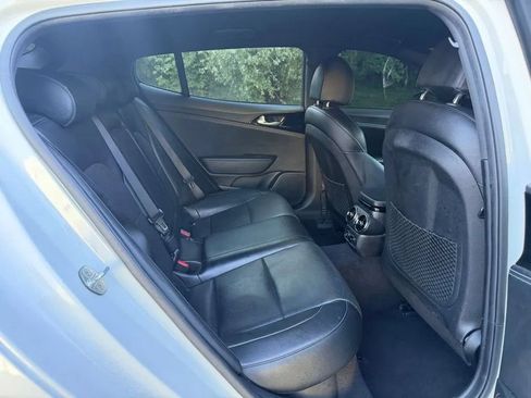 Used 2022 Kia Stinger GT-Line RWD image 31