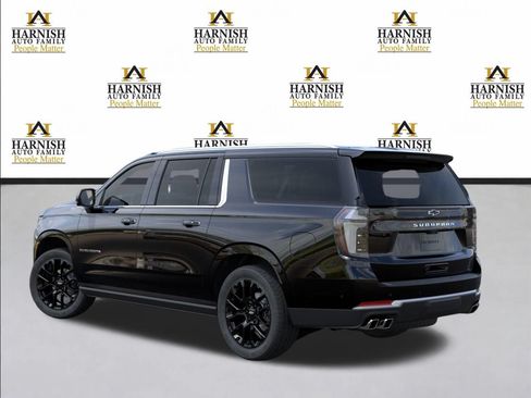New 2026 Chevrolet Suburban High Country AWD/4WD image 3