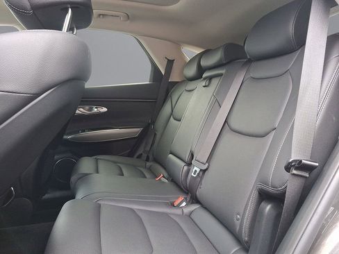 Used 2025 Genesis GV70 2.5T w/ Select Package image 20