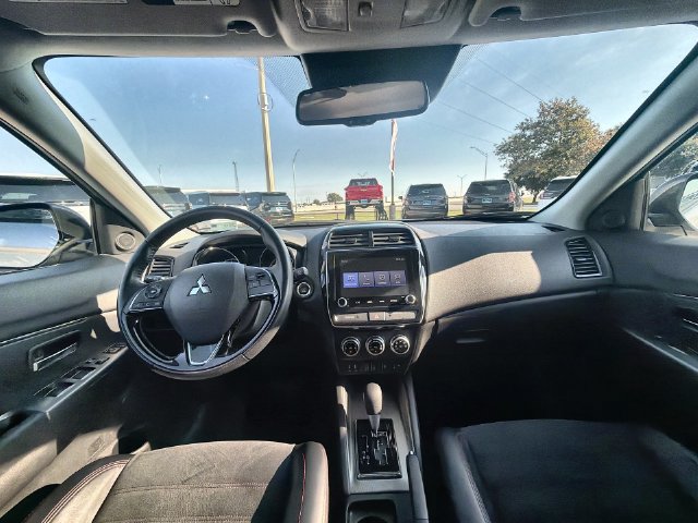 Used 2024 Mitsubishi Outlander Sport AWD image 19