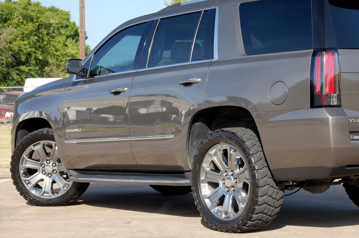 Used 2015 GMC Yukon Denali w/ Open Road Package AWD/4WD image 34